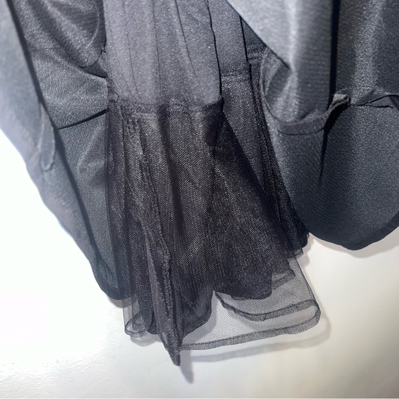 NWTS Avery G Black Cocktail Lined Dress Side Cutouts w Rhinestones & Mesh Size 8 - Picture 8 of 13